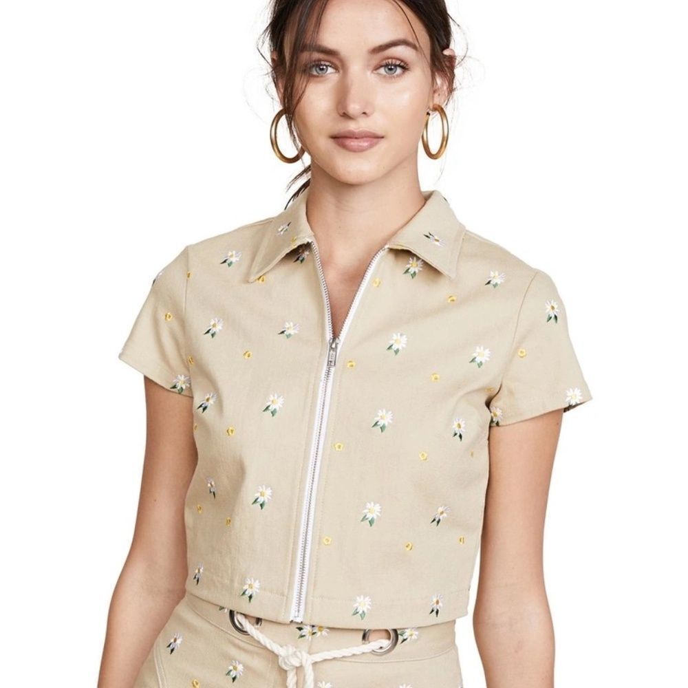 MIAOU Raquel Zip Up Top in Khaki Daisy Floral